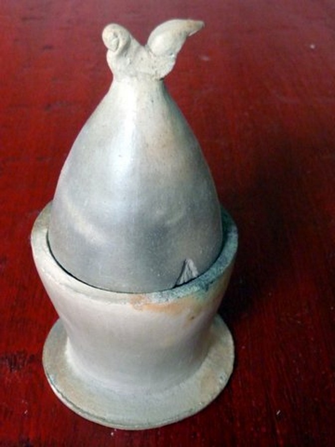 enfumage : coquetier oiseau